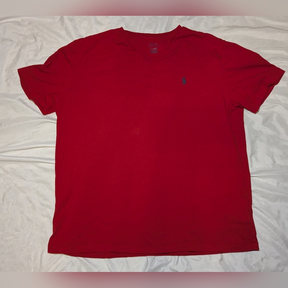 Polo Ralph Lauren Men's Red‎ And Blue V-Neck T-shirt Size Large With Pony